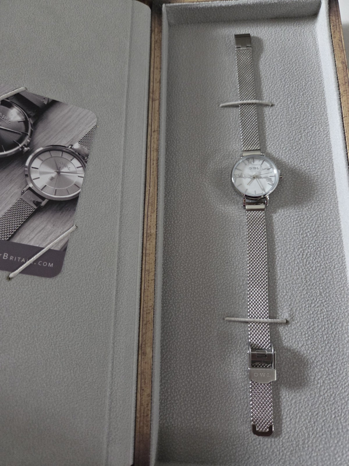OWL Great Britain Amesbury Ladies Watch Silver Mesh Genuine Howlite Dial A10MSH