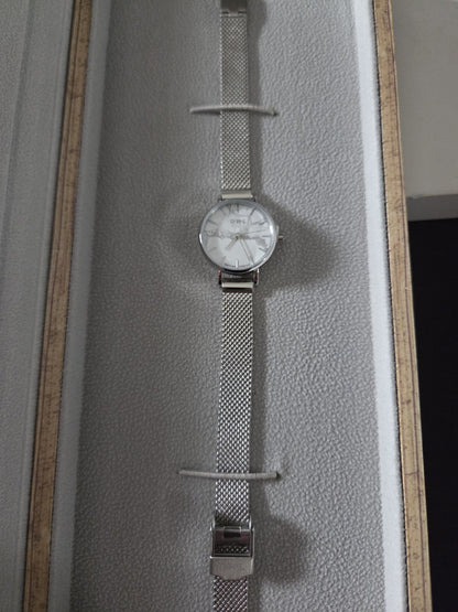 OWL Great Britain Amesbury Ladies Watch Silver Mesh Genuine Howlite Dial A10MSH