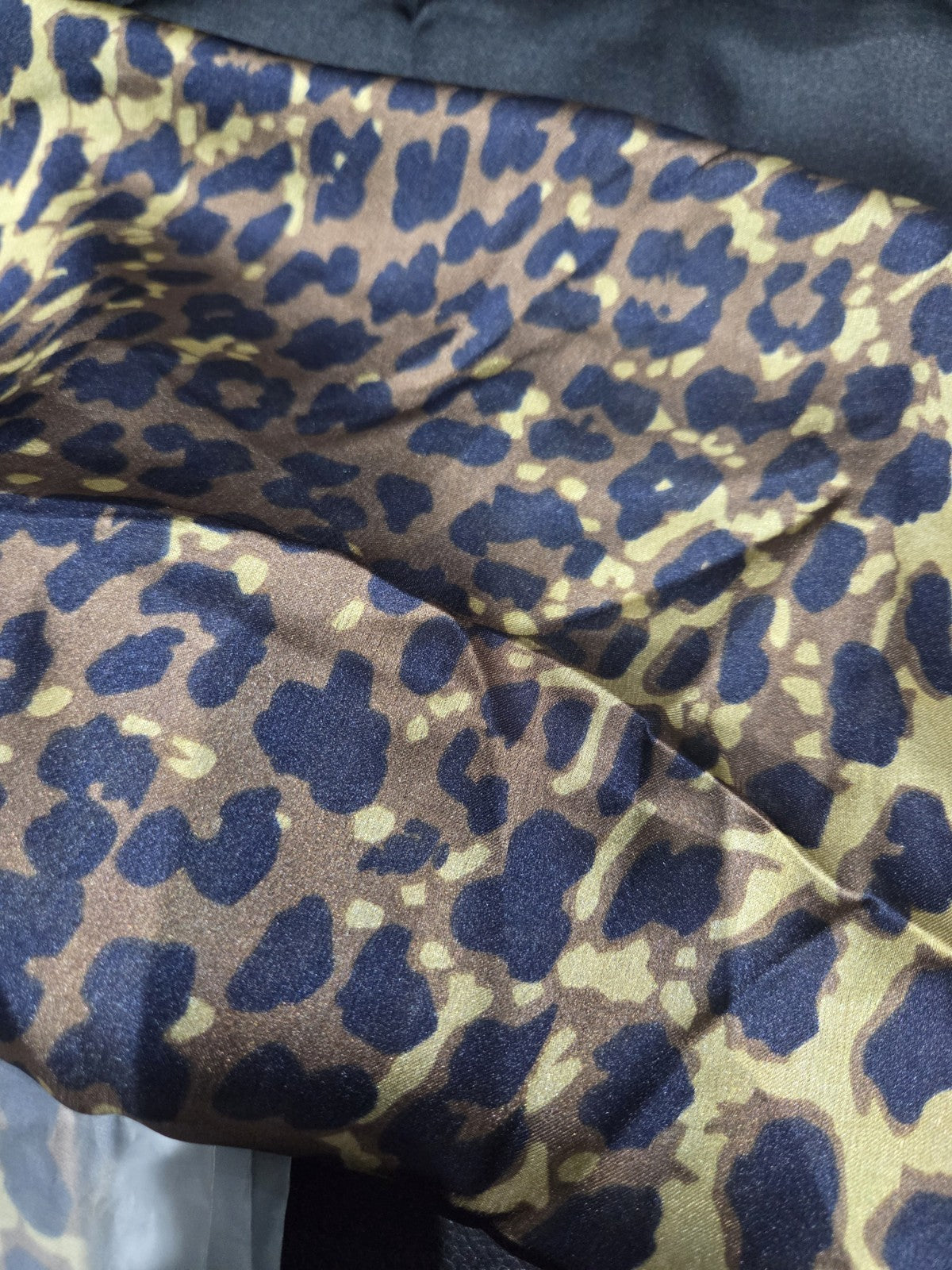 LIVLOKO Italian 100% Satin Scarf Large 180x90cm Blue Black Leopard Print Shawl