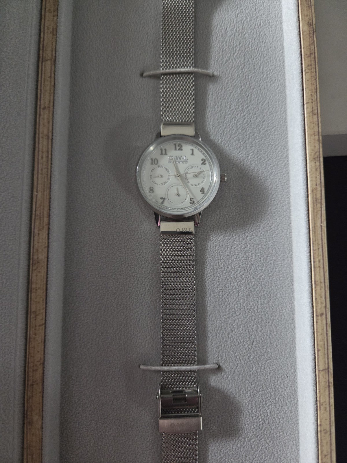 OWL Great Britain Helmsley Ladies Watch Silver Mesh White Multi Dial H8MSW New