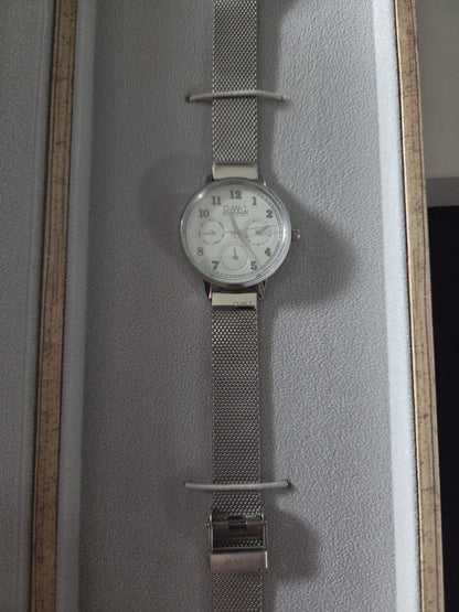 OWL Great Britain Helmsley Ladies Watch Silver Mesh White Multi Dial H8MSW New