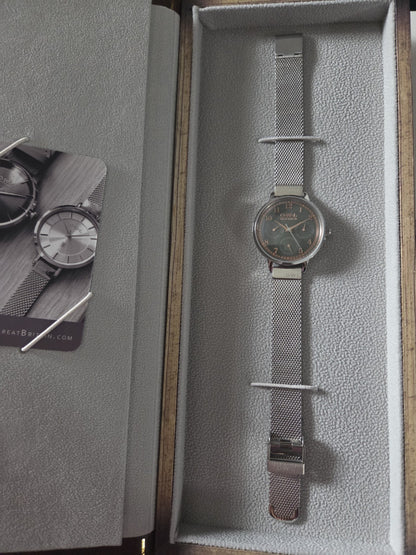 OWL Great Britain Helmsley Ladies Watch Silver Mesh Grey Multi Dial H8MSG New